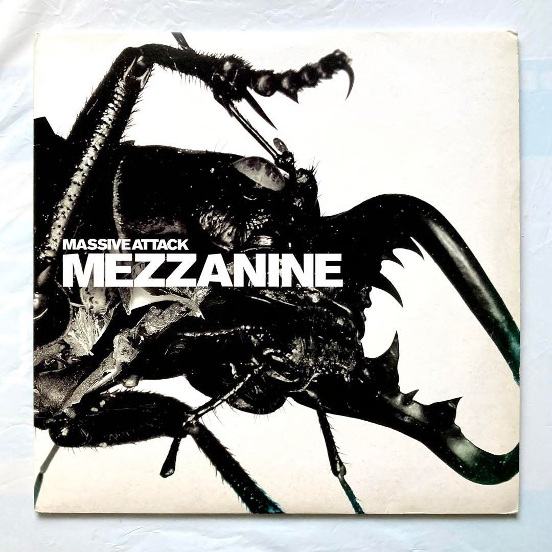 🌀Massive Attack “Teardrop” Cover, Looped Live on iPhone